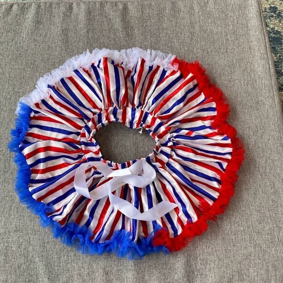 My 1st 4th of July Outfit 3PCS Tutu Skirt Set, Short Sleeve Romper w/Tulle Skirt - Picture 4 of 11